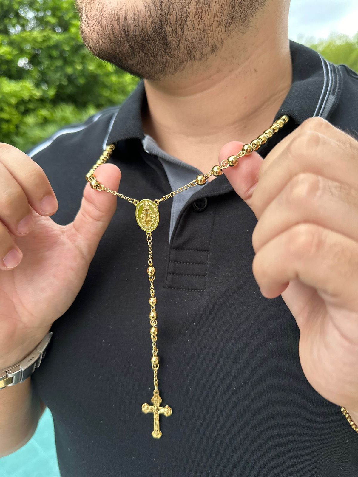 Elegante Collar Oro Brillante