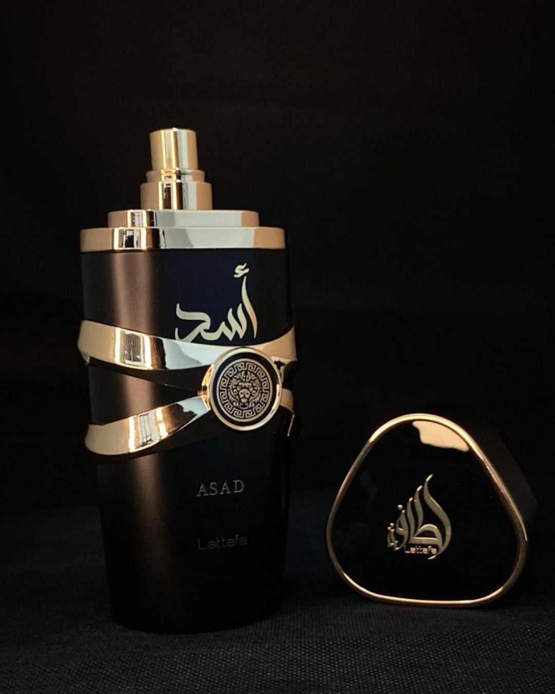 Lattafa Asad Eau de Parfum.